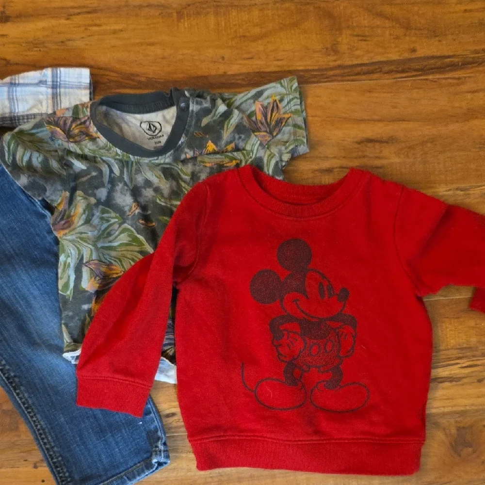 Joe's Jeans Red Short Sleeve Tee Pajama Caters Lot Of 7 Items 24 Months
